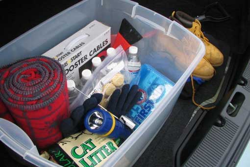 How To Prepare A Car Emergency Kit